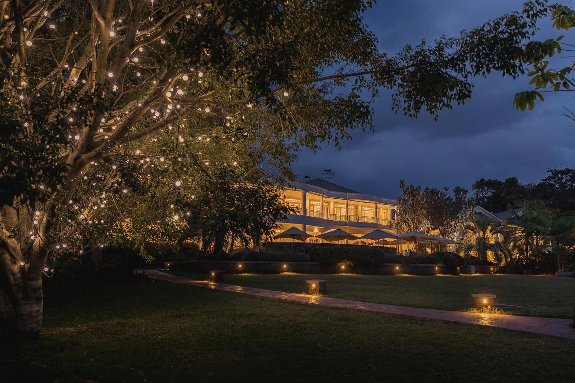 Hemingways Nairobi Hotel Ngoại thất bức ảnh