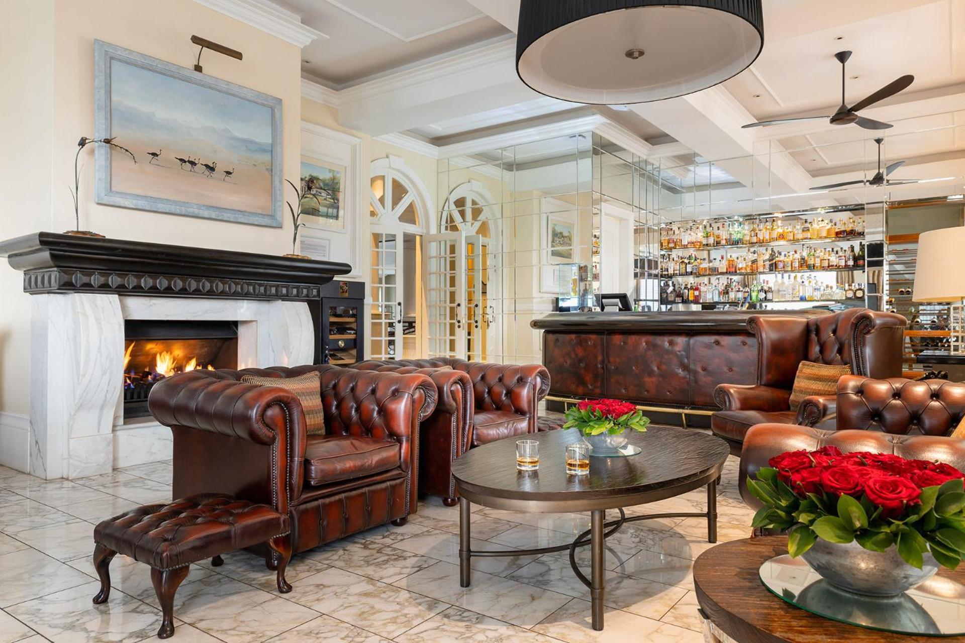 Hemingways Nairobi Hotel Ngoại thất bức ảnh
